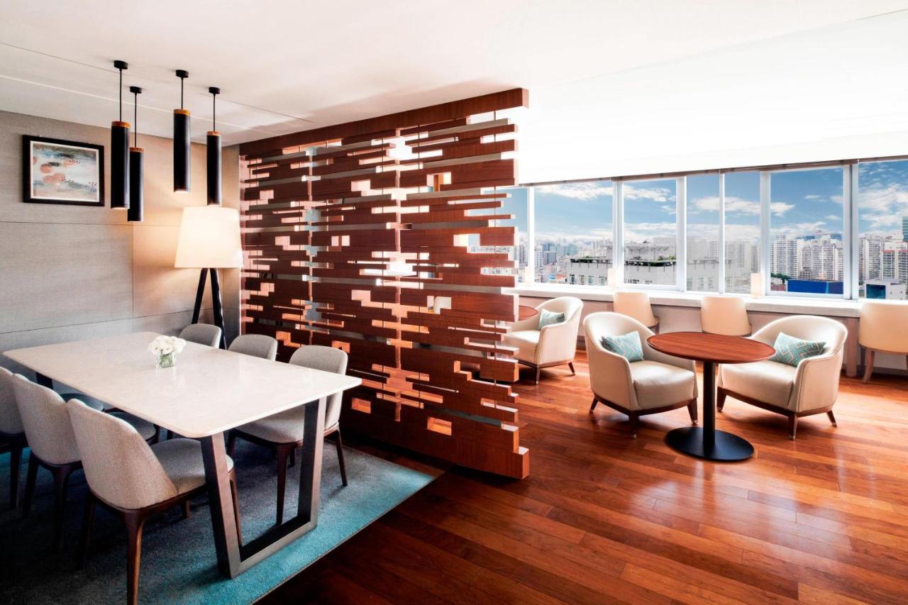 Hotel Courtyard By Marriott Seoul Times Square Zewnętrze zdjęcie