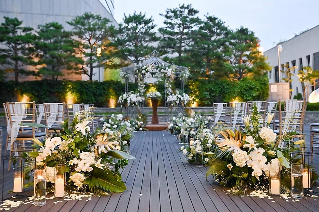 Hotel Courtyard By Marriott Seoul Times Square Zewnętrze zdjęcie